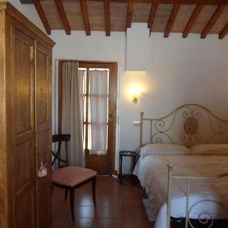 Fullino Nero Rta - Residenza Turistico Alberghiera Siena Bagian luar foto