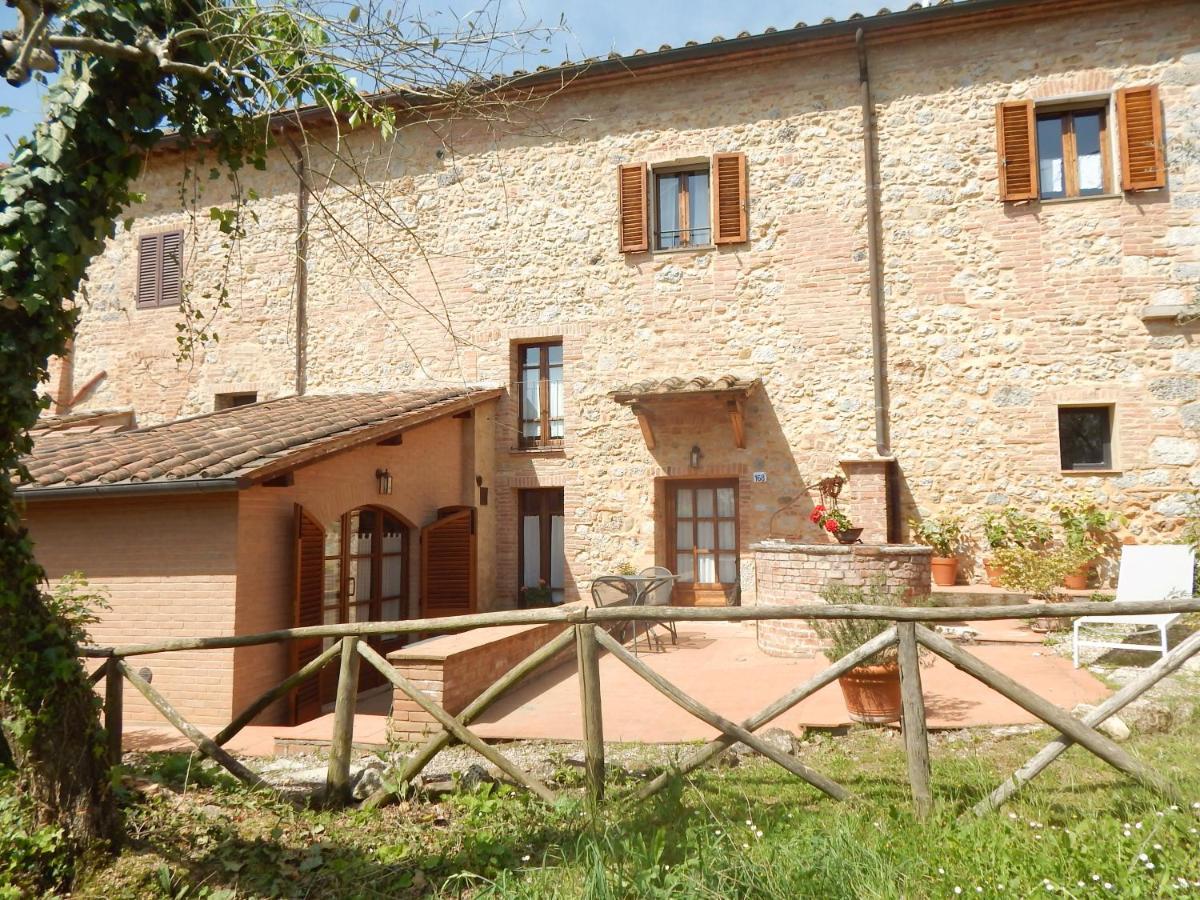 Fullino Nero Rta - Residenza Turistico Alberghiera Siena Bagian luar foto