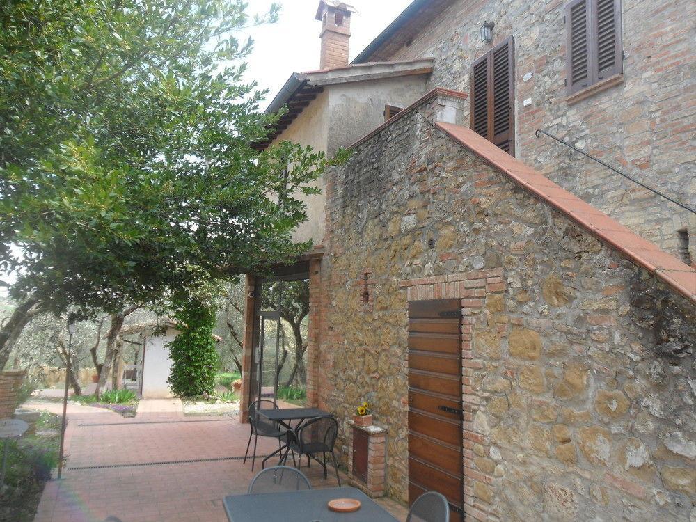 Fullino Nero Rta - Residenza Turistico Alberghiera Siena Bagian luar foto