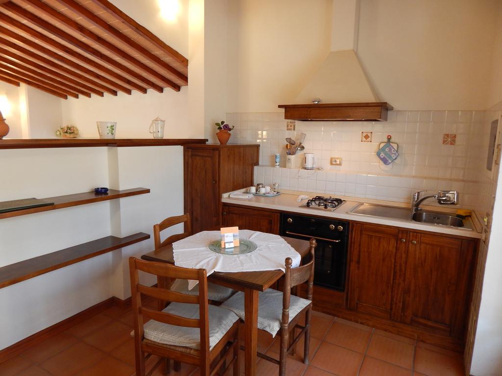 Fullino Nero Rta - Residenza Turistico Alberghiera Siena Bagian luar foto