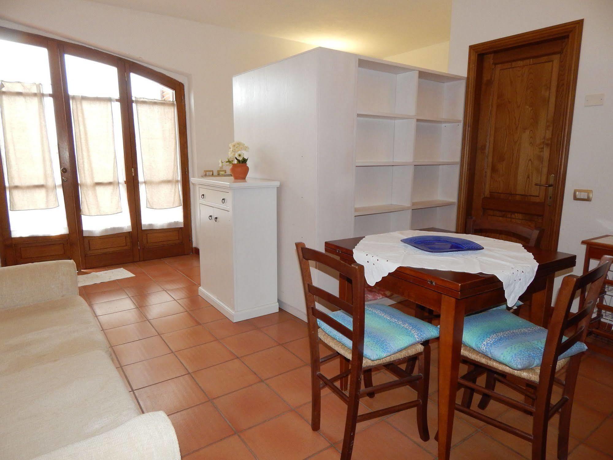 Fullino Nero Rta - Residenza Turistico Alberghiera Siena Bagian luar foto