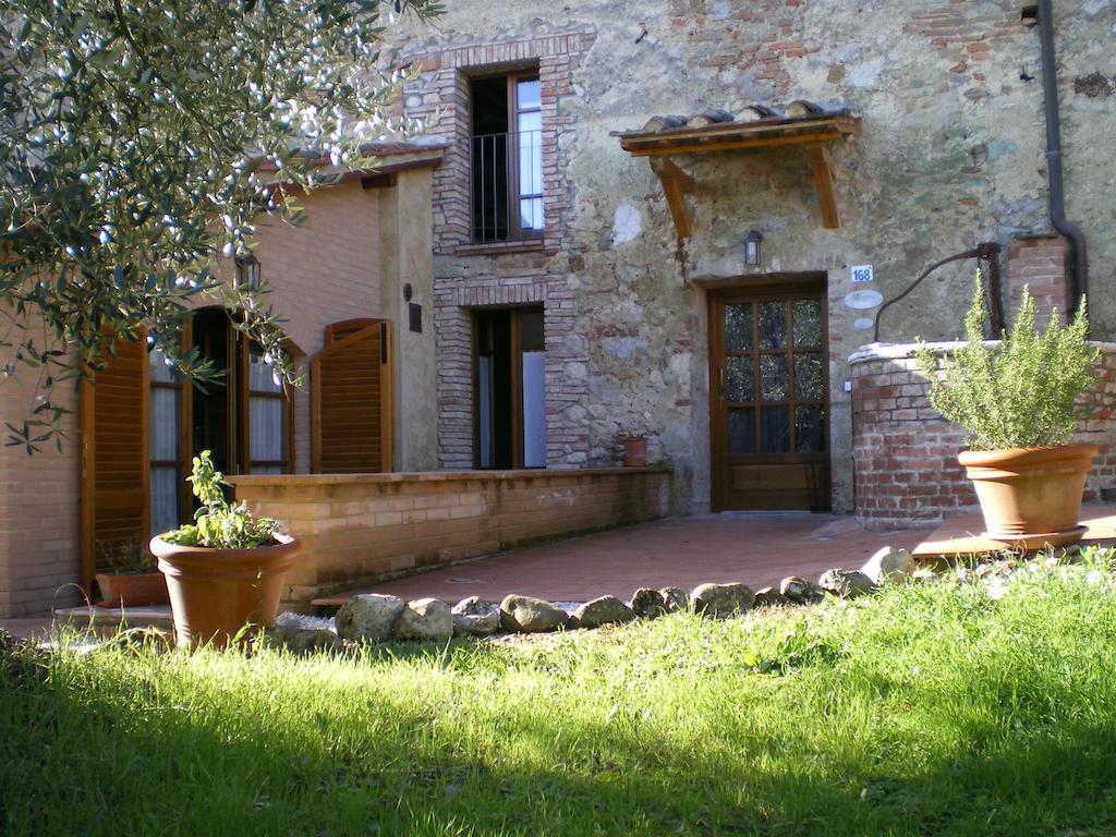 Fullino Nero Rta - Residenza Turistico Alberghiera Siena Bagian luar foto